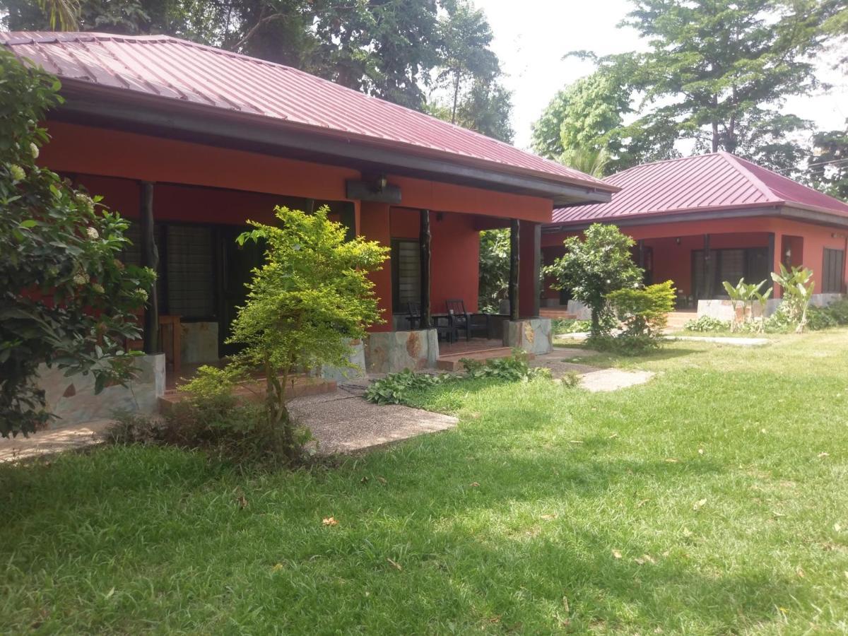 Big Foot Safari Lodge Wli Afegame ภายนอก รูปภาพ